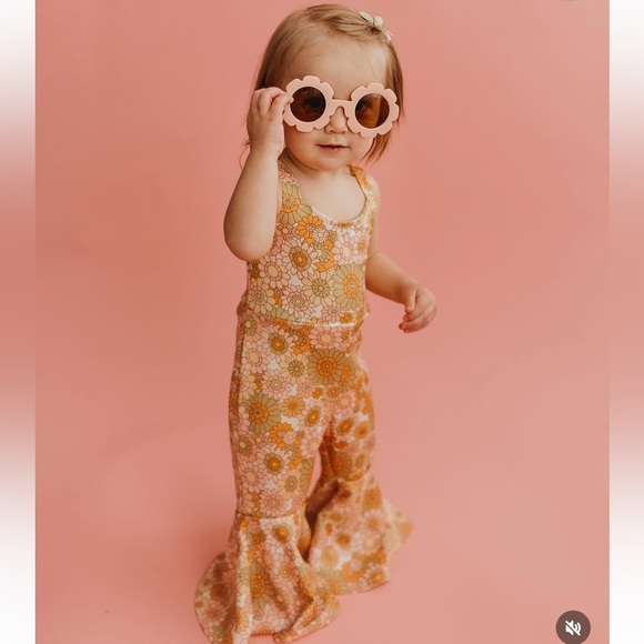 Groovy flower set 2 piece flare leggings pants crop top baby toddler girl floral - Picture 8 of 8